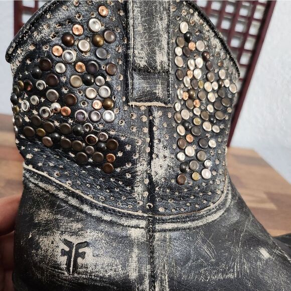 SIZE 7 | Frye 'Deborah' Studded Boots - Picture 5 of 6